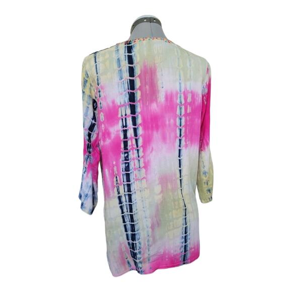 Calesas Embroidered Tie Dye V-neck Tunic Size Small Pink Blue Floral - Picture 4 of 9